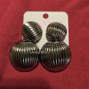 Elegant Silver Earrings